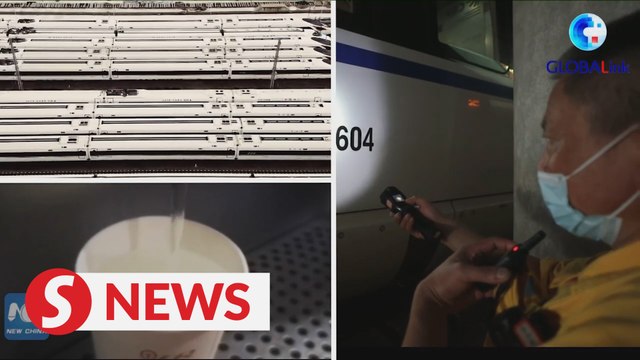 How is drinking water supplied on China's high-speed trains?
