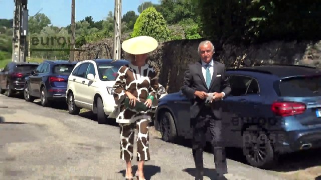 Patricia Rato y Javier Moro llegan a la boda de José Luis Santos Yanes y Fátima Úrculo