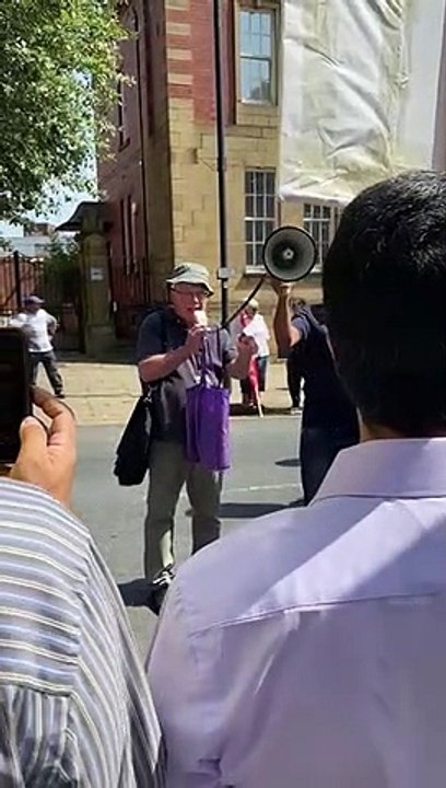 Wakefield taxi protest