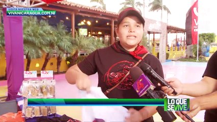 Feria de la Gorra y la Camiseta en la Plaza de Colores del Puerto Salvador Allende