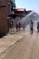 Son dakika haber | Çocuklar arazözün tazyikli suyuyla serinledi