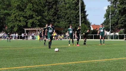 Video herunterladen: Das 1:0  für den FC Grone durch Steen Zimmermann per Elfmeter gegen die SG Niedernjesa