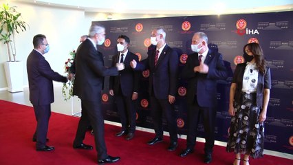 - KKTC Meclis Başkanı Sennaroğlu: “Sayın Erdoğan’ın buradaki varlığı tüm dünyaya bir mesajdır”