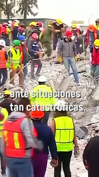 Homenaje a Frida, la perrita rescatista más famosa de México que ya se jubiló