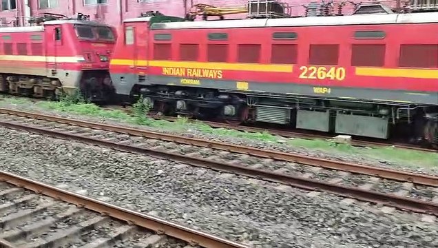 Alco, WAP-5, WAP-7, WAP-4 are taking rest at Howrah Yard || Indian Railway