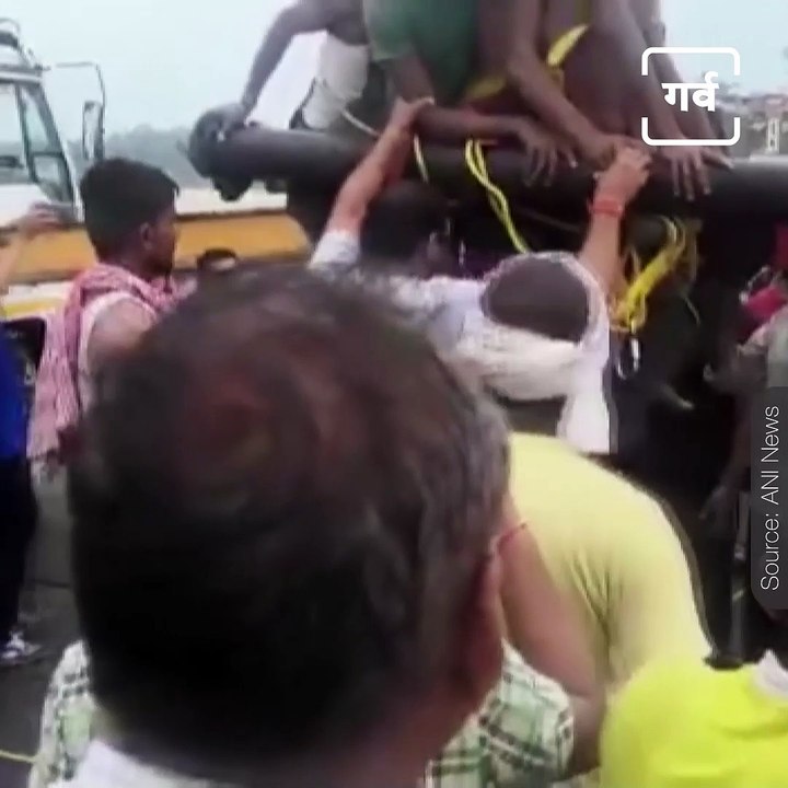 Watch How SDRF Team Rescued 4 Labourers Who Were Trapped In A River