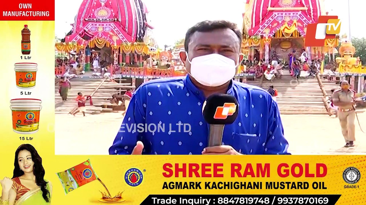 Bahuda Jatra Baba Bhairabananda Saraswati Offer Huge Incense Stick To Lord Jagannath & His Siblings