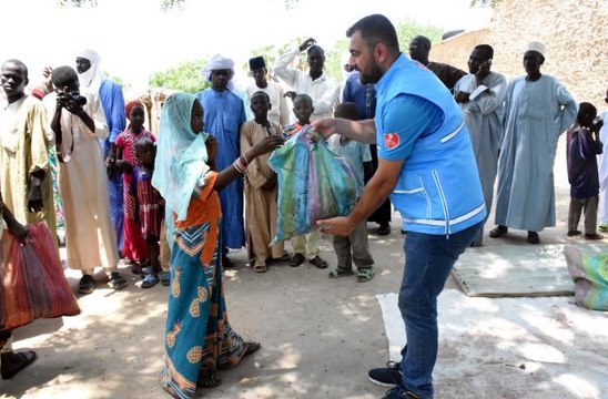Türkiye Diyanet Vakfınca Çad'da kesilen kurbanlar ihtiyaç sahiplerine ulaştırılıyor