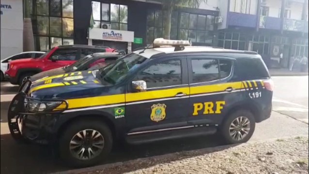 Mulheres detidas com contrabando pela PRF são encaminhadas à Polícia Federal