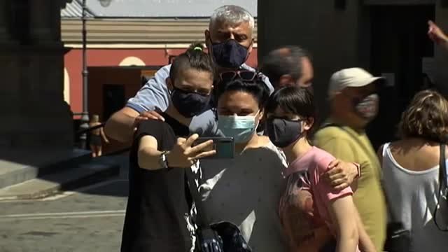 La quinta ola manda a los hospitales a personas de todas las edades