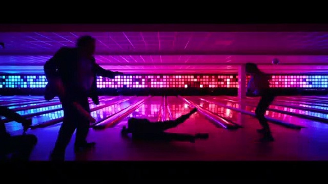 Gunpowder Milkshake 2021 Fight scene - Karen Gillan