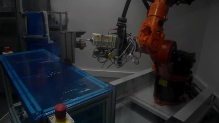 Les Numériques : Oral-B, laboratoire R&D de Kronberg, Robot center 2