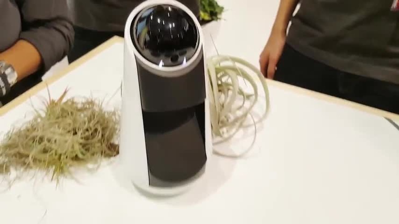 MWC 2016: Sony Xperia Agent
