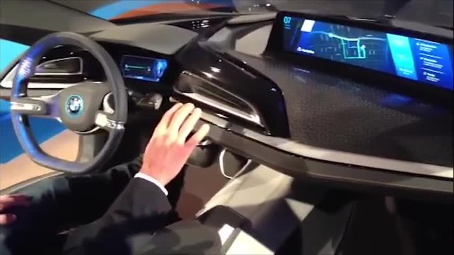 Tableau de bord BMW i8 _ CES 2016