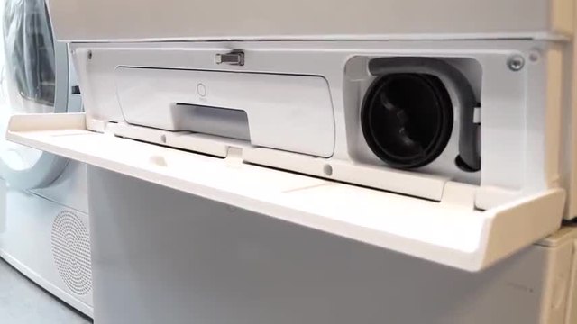 On a testé le lave-linge LG Signature LSF100W !