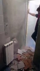 Le meilleur poseur de carrelage du monde... ou presque