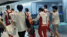 中 탁구 대표팀에 日 팬 '노 마스크' 접근...중국 네티즌 '발끈' / YTN