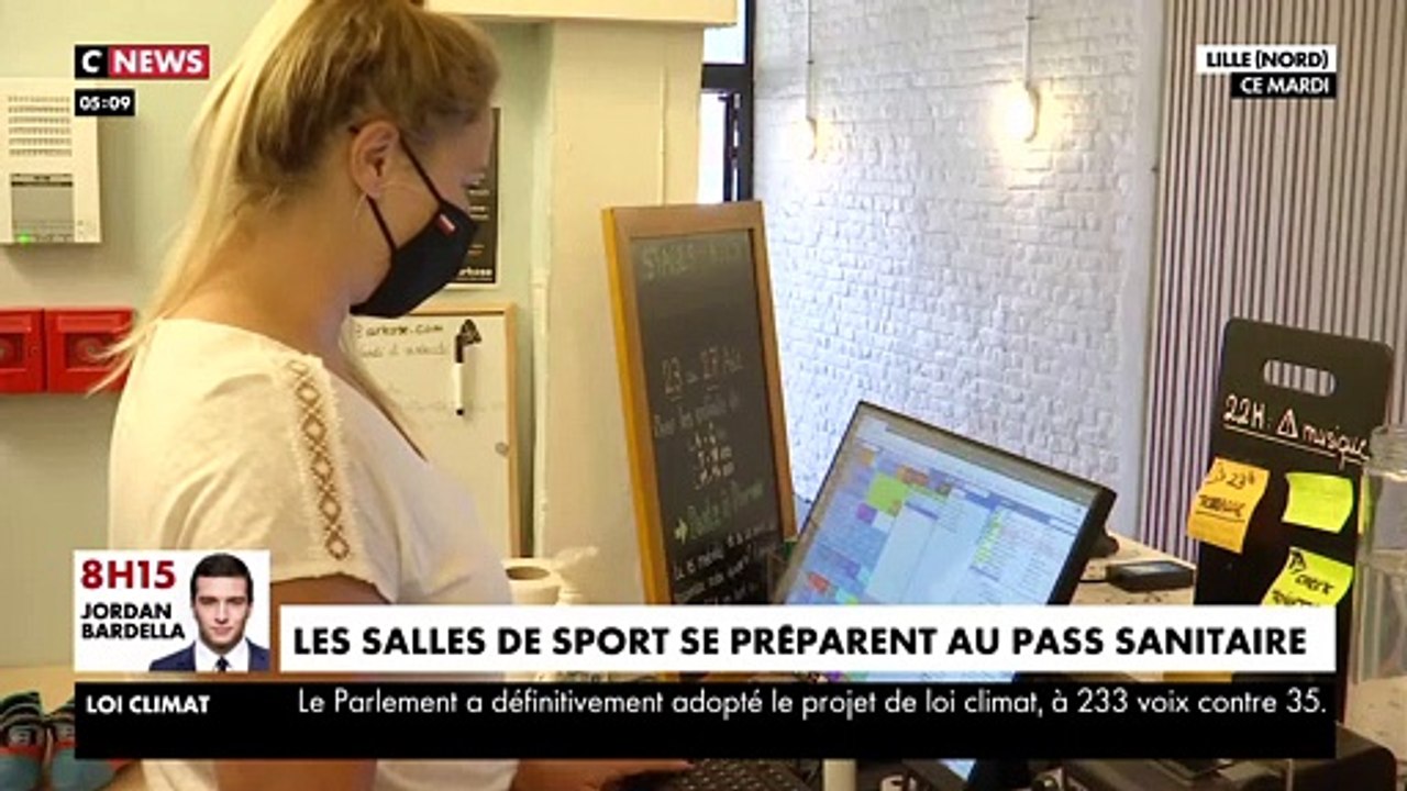 Pass sanitaire : Reportage dans les salles de sport qui sont confrontées dès aujourd'hui à de nouvelles règles sanitaires pour pouvoir rester ouvertes
