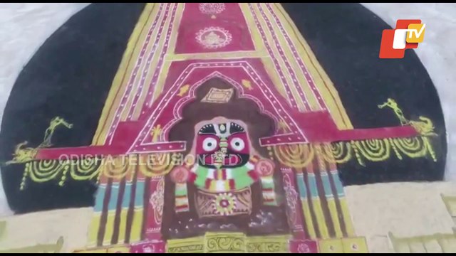 Rath Jatra - Sand Artist Sudarsan Pattnaik Creates World's Largest Sand Chariot