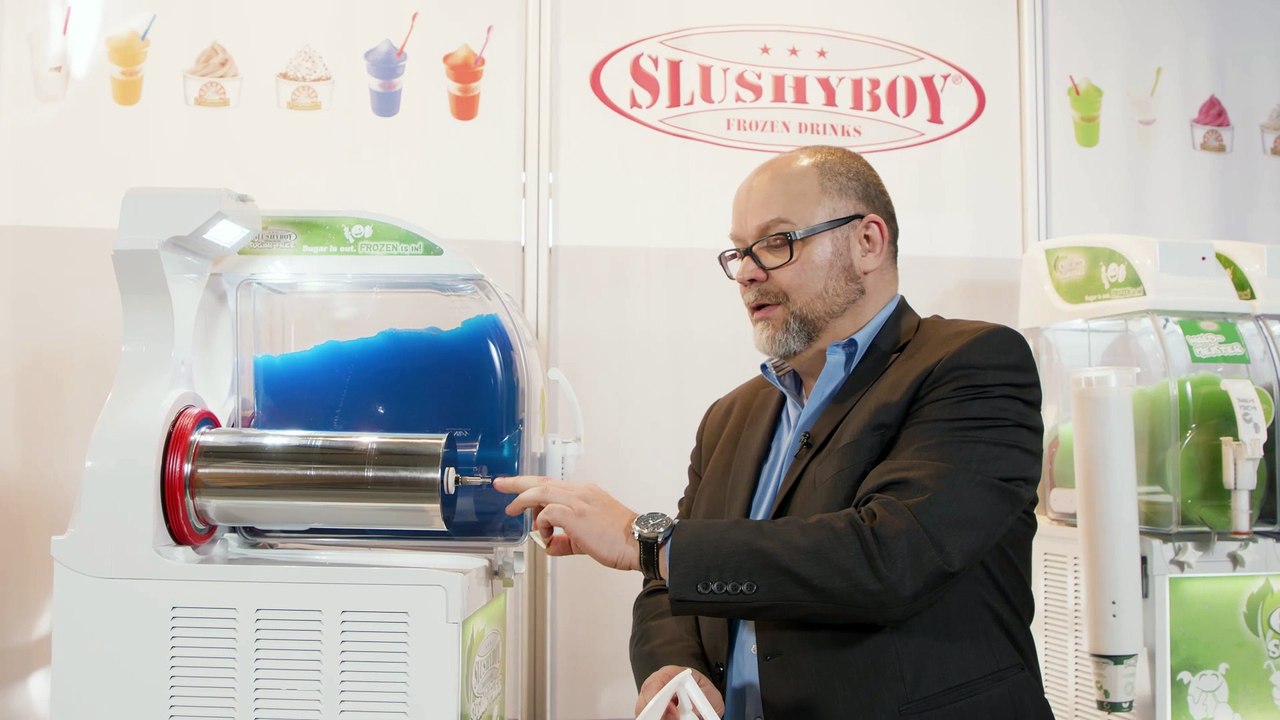 Reinigung einer SLUSHYBOY Slush-Eis Maschine