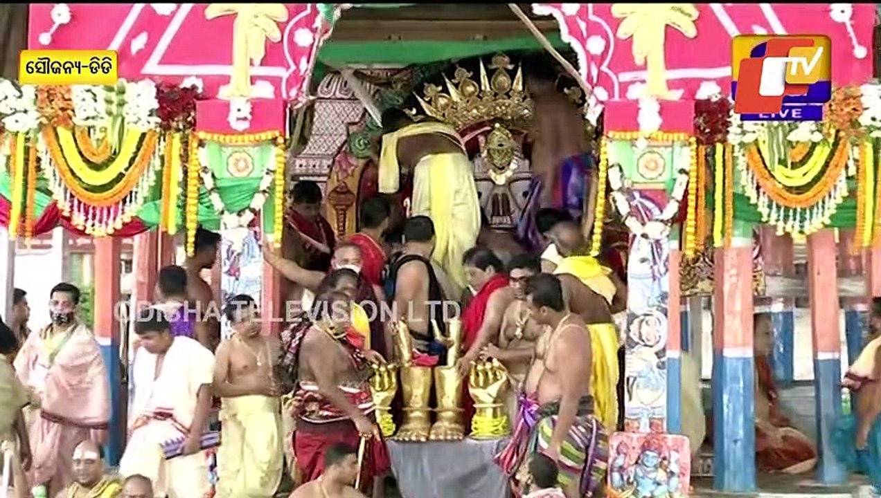 Suna Besha 2021 | Various Ornaments Decorated On Lord Balabhadra