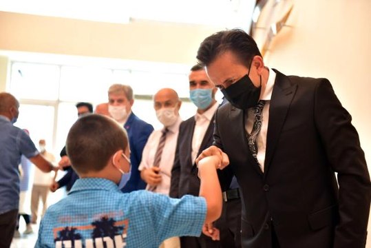 Son dakika haberleri: Tuzla'da gelenekselleşen bayramlaşma töreni gerçekleştirildi