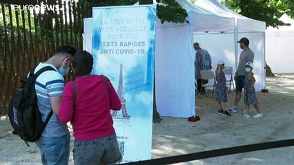 Tải video: Há novas regras para visitar a Torre Eiffel