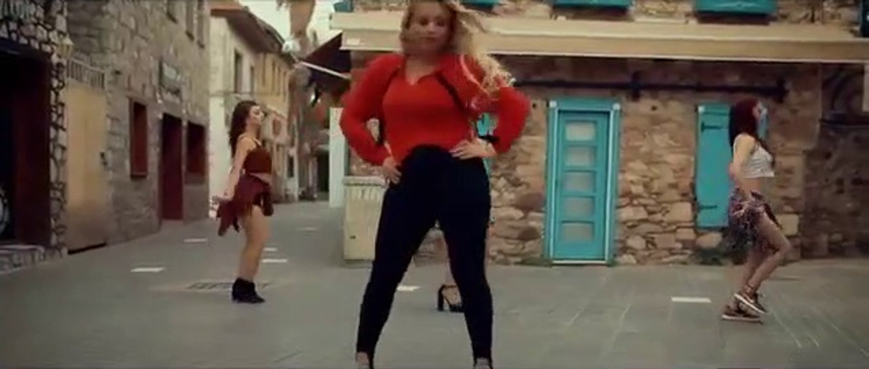 Yeliz Yeşilmen - Fıstık Çıkı Çıkı