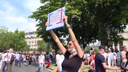 Protestos contra certificado anticovid pela Europa