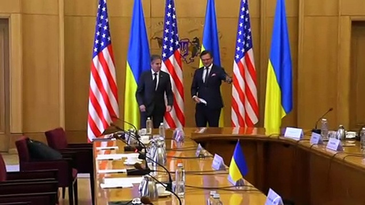 Alemanha adverte Rússia e apoia Ucrânia