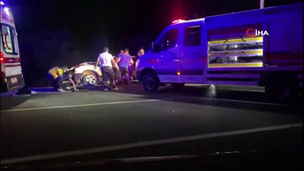 Zincirleme trafik kazasında aynı aileden 4 kişi hayatını kaybetti