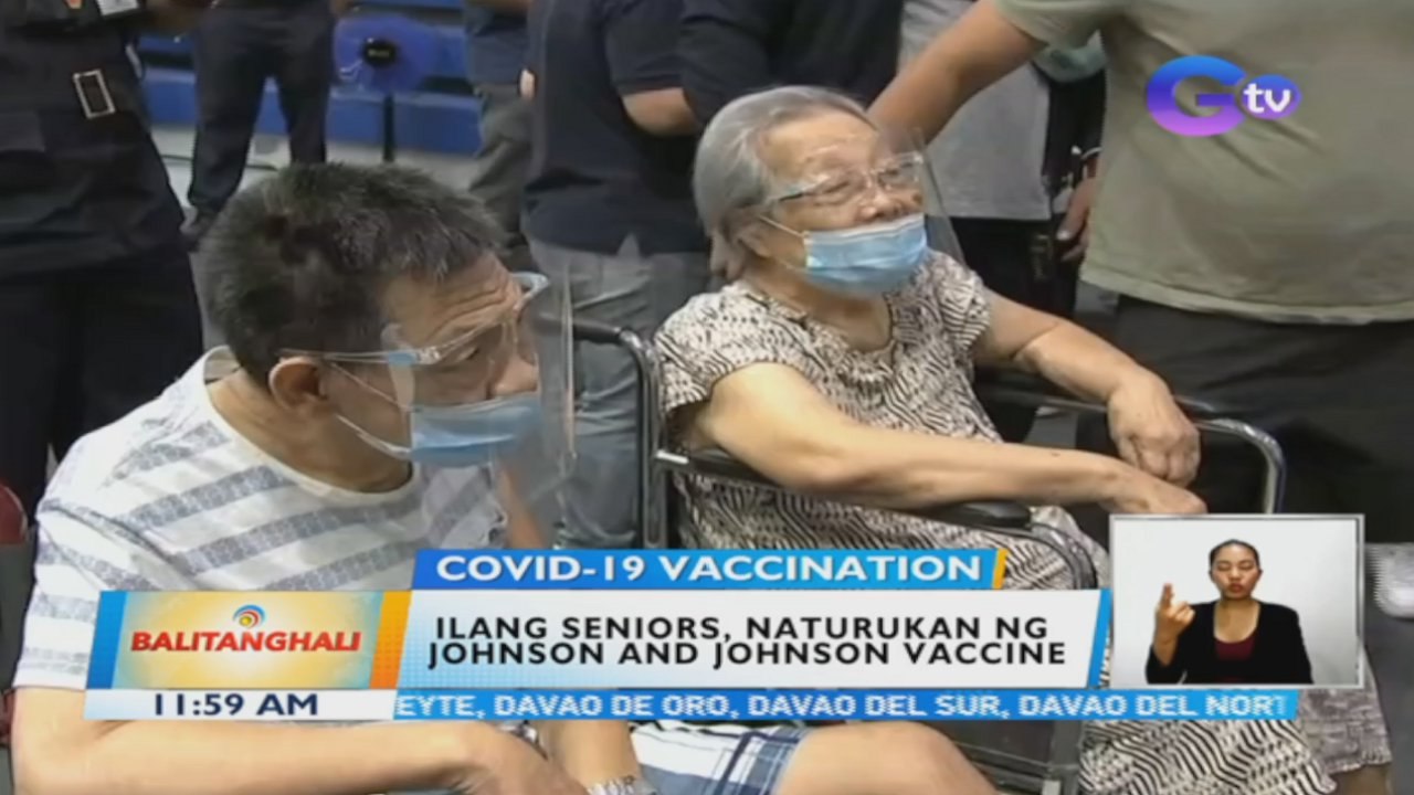 Ilang seniors, naturukan ng Johnson and Johnson vaccine | BT