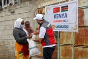 Sadakataşı Derneği, Kenya'da 2 bin 353 aileye kurban eti dağıttı