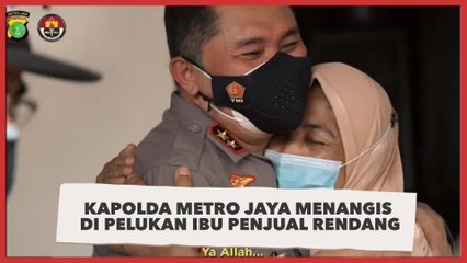 Kapolda Metro Jaya Menangis di Pelukan Ibu Penjual Rendang, Perasaan Campur Aduk