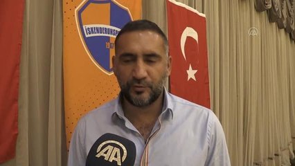 Ümit Karan, çocukluğunda maçlarını izlediği İskenderunspor'la şampiyonluk yaşama hedefinde