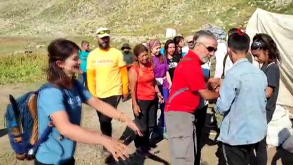 Yaylacılara sürpriz bayram ziyareti