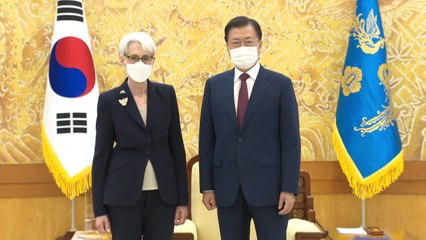 문 대통령 "북미대화 재개 노력"...셔먼 "中과도 대북정책 논의" / YTN