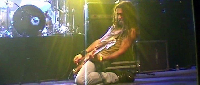 Tráiler del documental DOVER: Die for Rock & Roll , sobre el mítico grupo de rock Dover