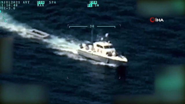 Yunanistan tarafından Türkiye’ye geri itilen 15 düzensiz göçmen sahil güvenlik ekiplerince kurtarıldı