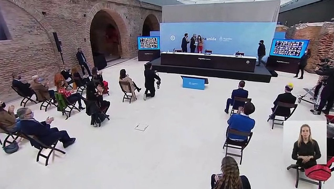 Argentine : option "X" pour les non-binaires sur les papiers d'identité