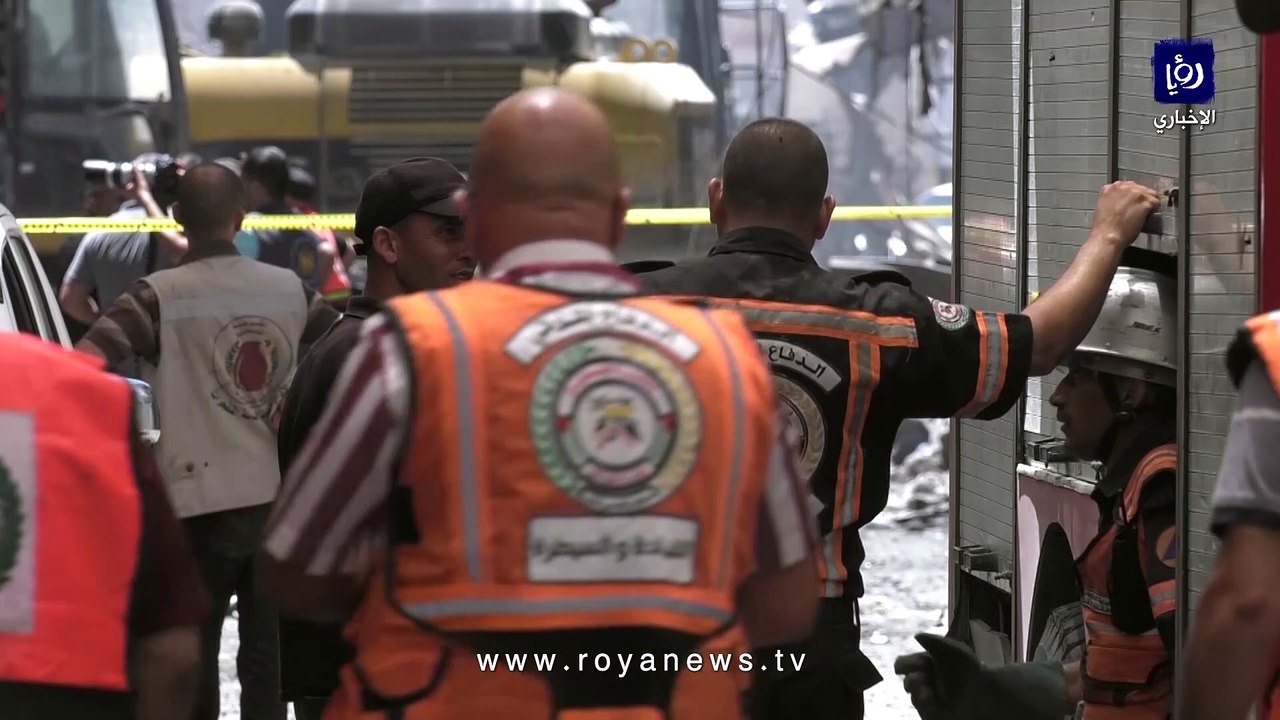 انفجار ضخم يهز وسط مدينة غزة ويتسبب بمقتل شخص و...