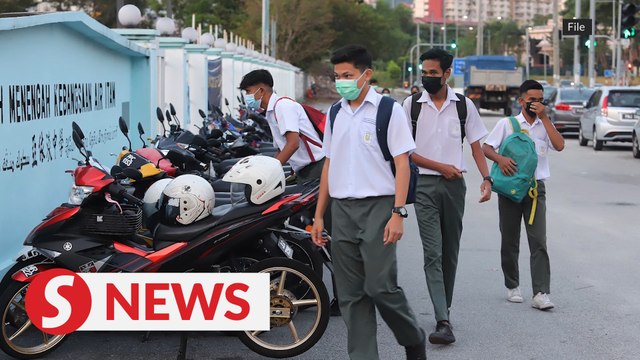 Those aged 17 and below won’t be vaccinated due to heart inflammation fears, says CITF