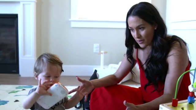 Matteo’s FIRST SMARTPHONE_# THE BELLA TWINS # WWE SUPERSTARS
