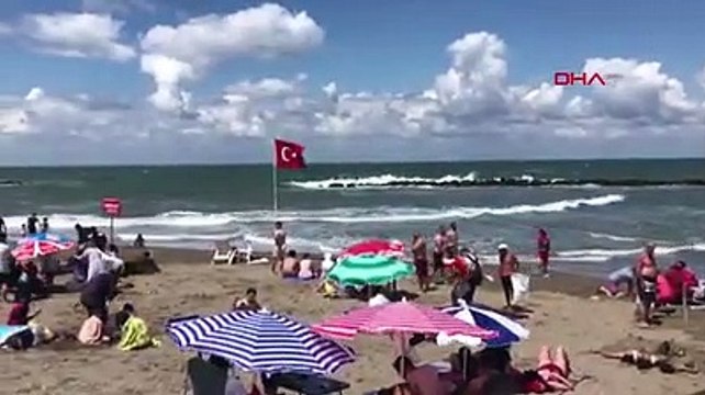 Karasu'da denize girmek yasaklandı