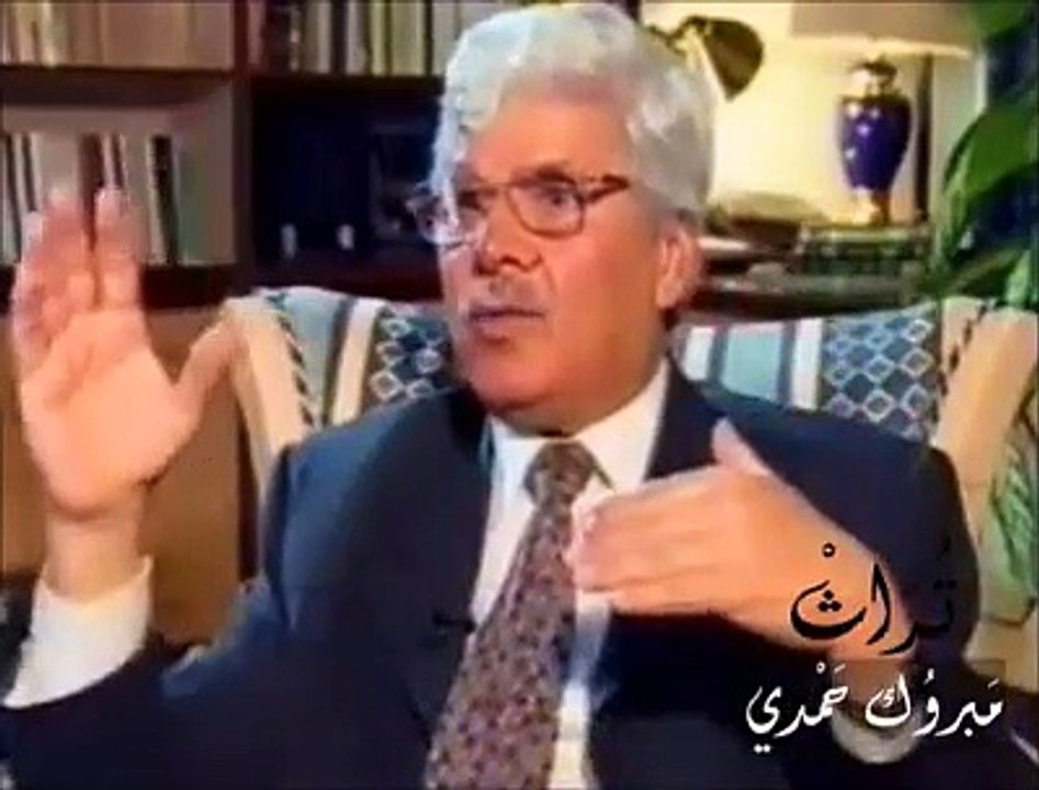 الفرق بين ثورة العراق وثورة يوليو