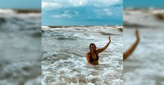Bikinili fotoğraflarını paylaşan Hande Doğandemir kısa sürede binlerce beğeni aldı