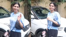 Janhvi Kapoor की बहन Khushi Kapoor ने मीडिया को दिए क्यूट रिएक्शंस; Watch video | FilmiBeat