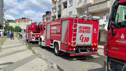 İSTANBUL - Sancaktepe'de apartman dairesinde çıkan yangın söndürüldü