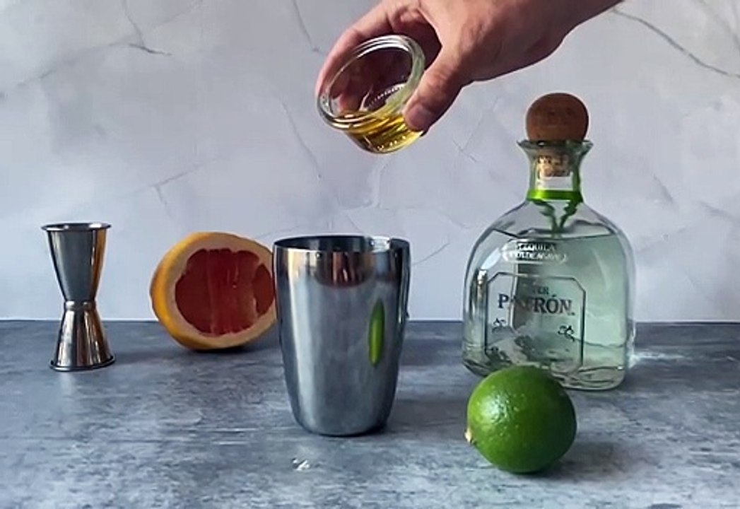4026921-Ralenti-cocktail-tequila