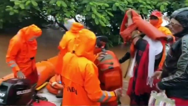 انزلاقات التربة تقتل 44 في الهند وتترك عشرات في عداد المفقودين